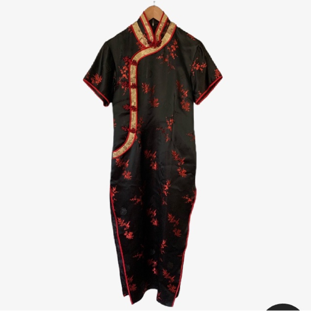 Elegant Cheongsam